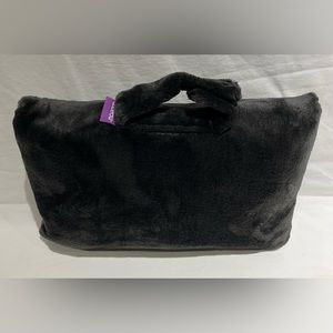 Cabeau Travel Blanket